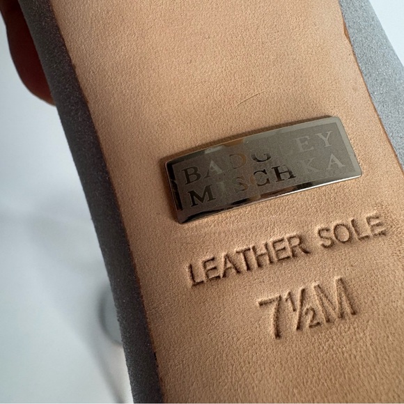 Badgley Mischka Silver Embellished Heels - Picture 9 of 11